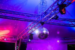 Naxpro-Truss truss-systemen voor de kermis in Crange en Bocholt